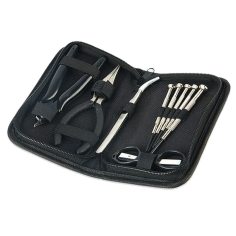 MINI-SET MIT ZUBEHÖR VON HEIMWERKERWERKZEUGEN GEEKVAPE